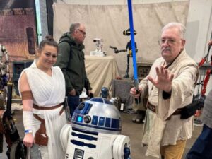 Obi Wan Kenobi and Rey costume review from Mark